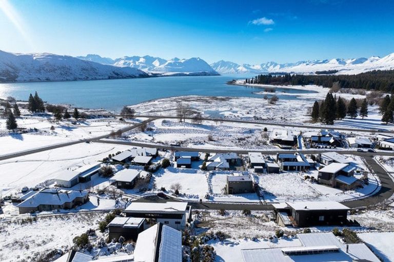 Photo of property in 13 Pollock Place, Lake Tekapo, 7999