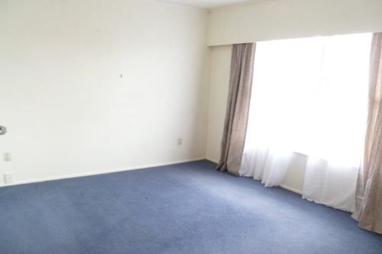 Photo of property in 1/24 Gordon Avenue, Milford, Auckland, 0620