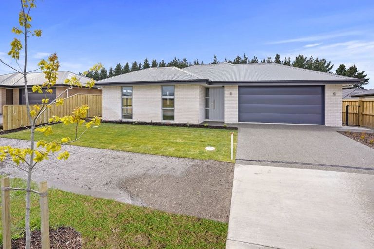 Photo of property in 73 Hilton Drive, Amberley, 7410