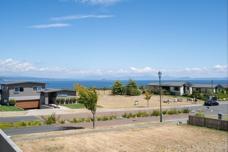 Photo of property in 24 Victory Drive, Wharewaka, Taupo, 3330