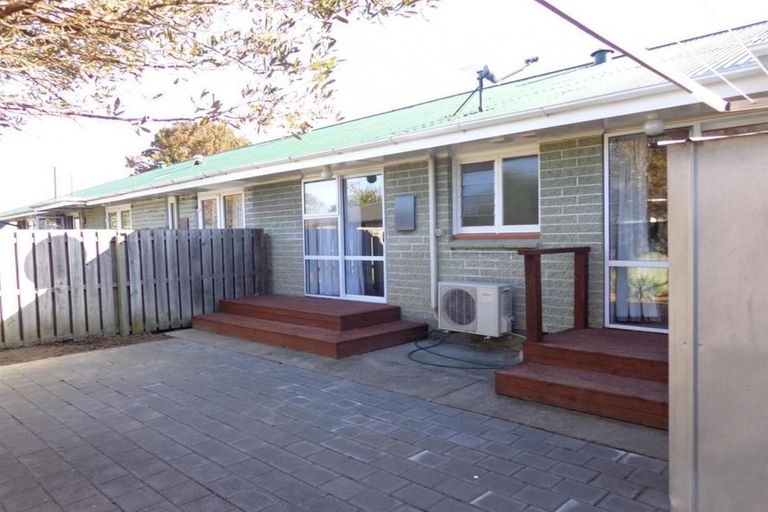 Photo of property in 2/458 Gloucester Street, Linwood, Christchurch, 8011