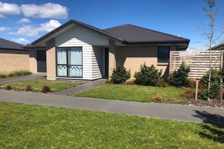 Photo of property in 32a Bradbury Avenue, Rolleston, 7614