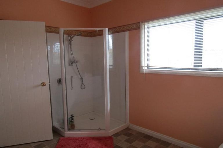 Photo of property in 207 Forest Road, Oruanui, Taupo, 3384