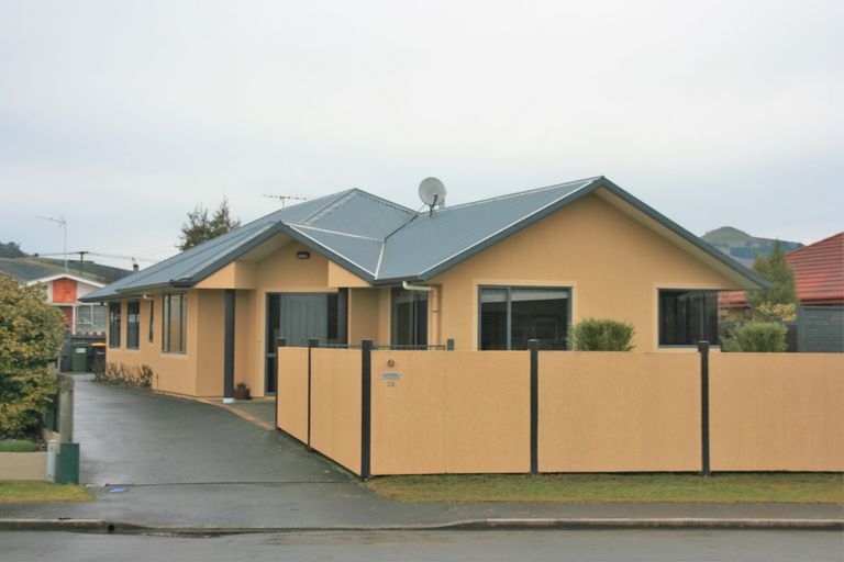Photo of property in 16 Rowan Place, Mosgiel, 9024