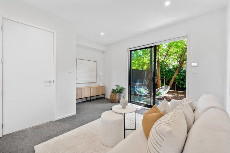 Photo of property in 14 Arvo Lane, Hobsonville, Auckland, 0616