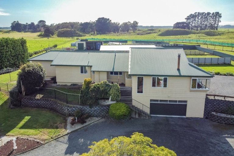 Photo of property in 140 Lake Road, Himatangi, Foxton, 4891