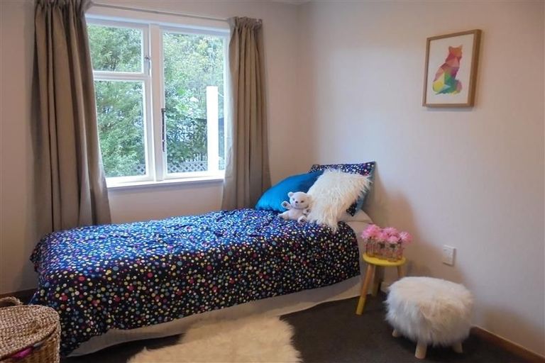 Photo of property in 8 John Street, Stokes Valley, Lower Hutt, 5019
