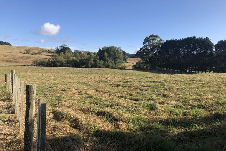 Photo of property in 16 Moorey Lane, Otaika, Whangarei, 0170