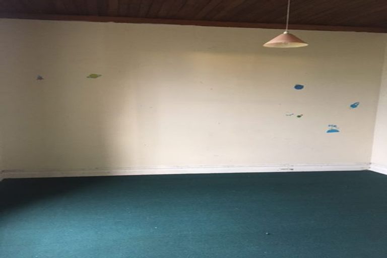 Photo of property in 37 Centre Street, Strathern, Invercargill, 9812