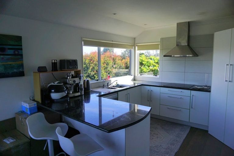 Photo of property in 2/13 Markham Place, Bucklands Beach, Auckland, 2012