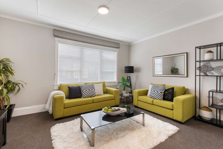 Photo of property in 1/56 East Street, Papakura, 2110