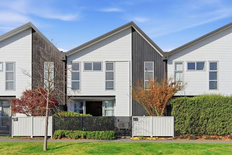 Photo of property in 11/16 Hamill Road, Halswell, Christchurch, 8025