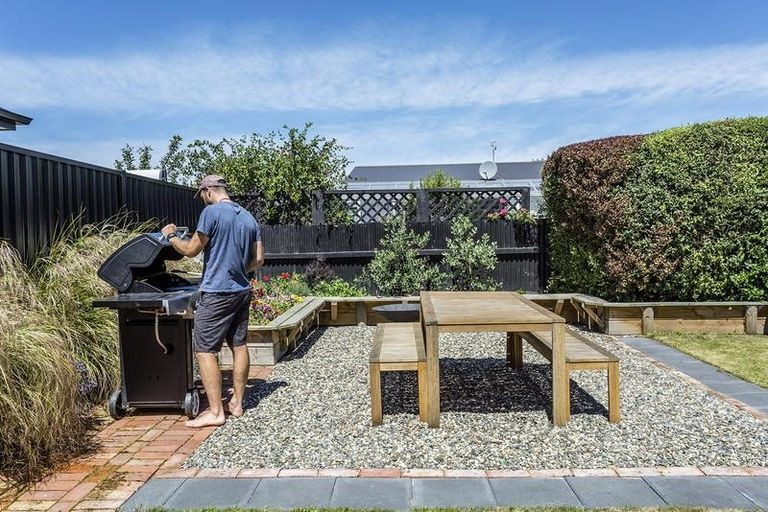 Photo of property in 165a Bay View Road, South Dunedin, Dunedin, 9012