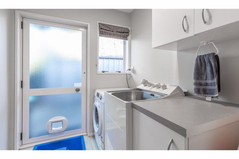 Photo of property in 7 Innisfree Place, Northwood, Christchurch, 8051