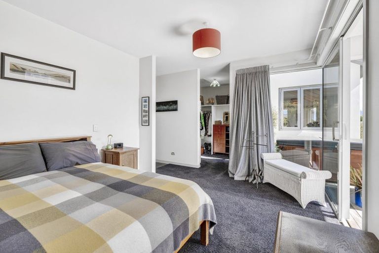 Photo of property in 19 Infinity Drive, Wanaka, 9305