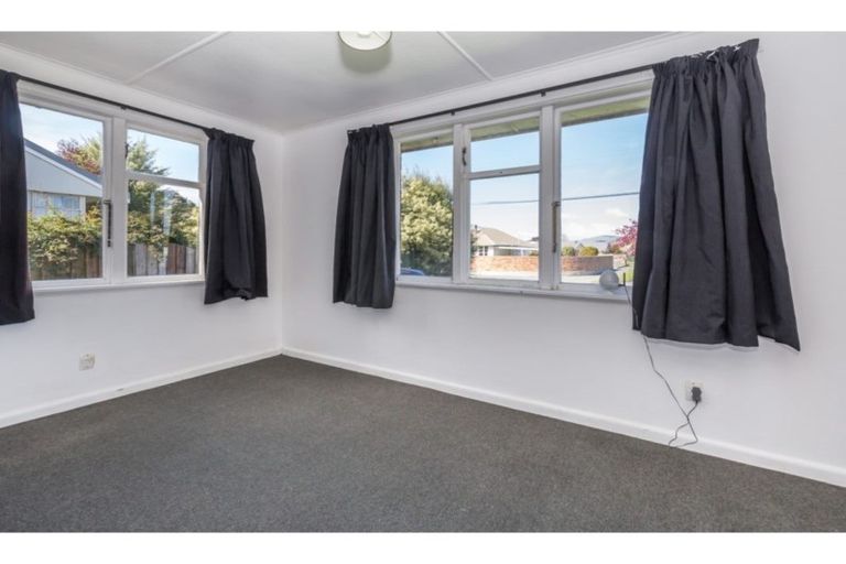 Photo of property in 9 Dix Street, Wigram, Christchurch, 8042