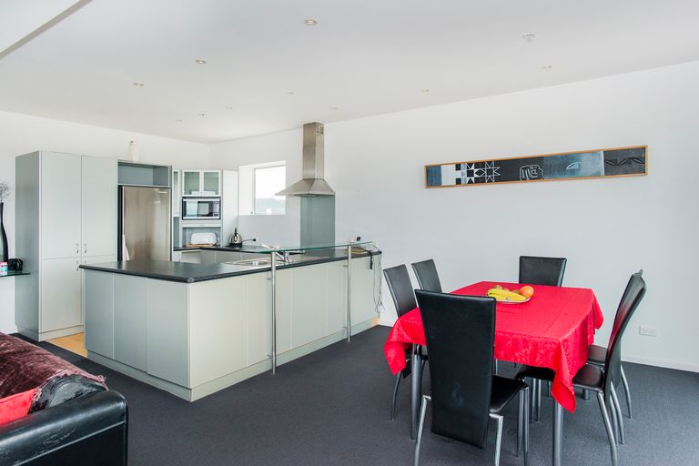 Photo of property in Bay View, 15/90 Customhouse Street, Gisborne, 4010