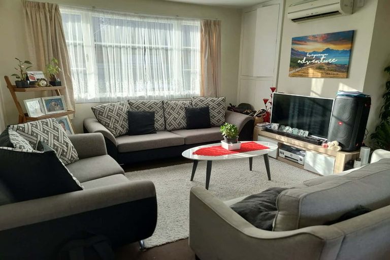 Photo of property in 9 Vagues Road, Northcote, Christchurch, 8052