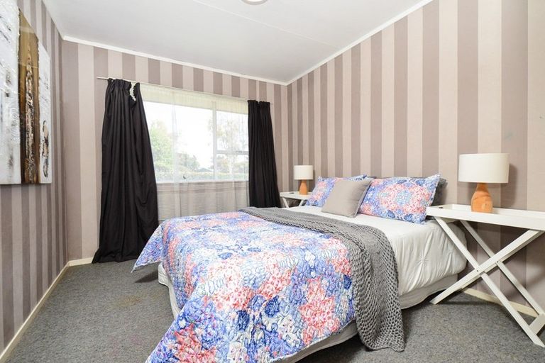 Photo of property in 26 Elmwood Crescent, Pukete, Hamilton, 3200