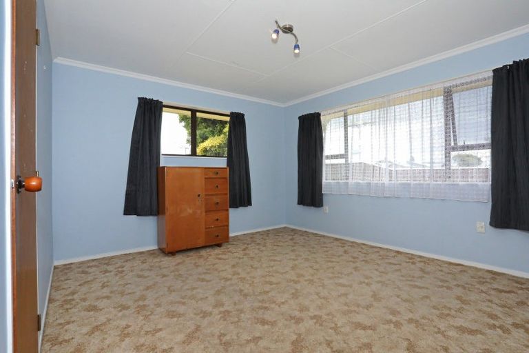 Photo of property in 7 Cemetery Road, Sanson, 4817