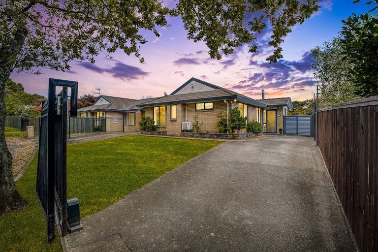 Photo of property in 8 Clover Drive, Henderson, Auckland, 0610