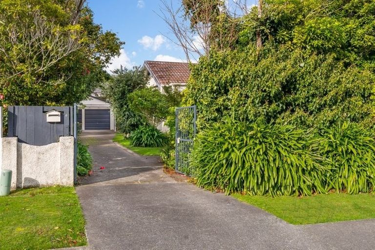 Photo of property in 6 Penrose Street, Woburn, Lower Hutt, 5010