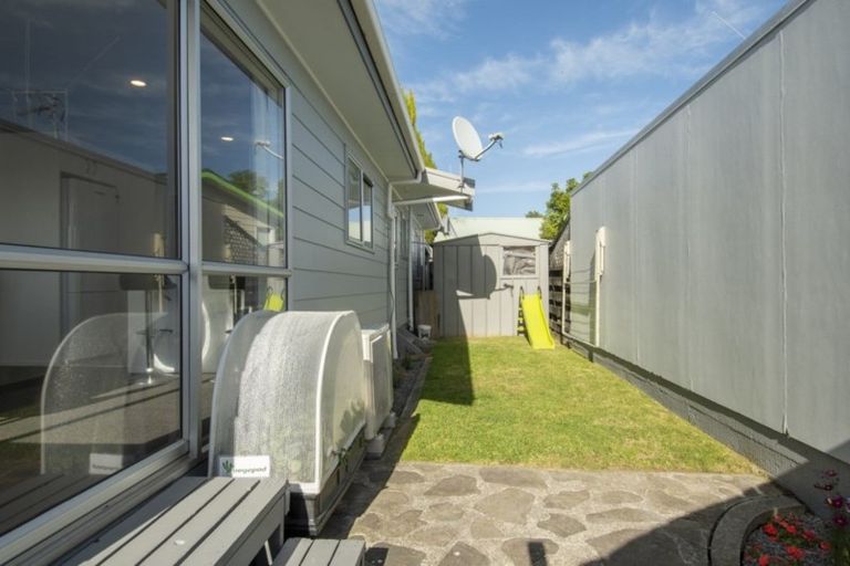 Photo of property in 36a Kaitemako Road, Welcome Bay, Tauranga, 3112