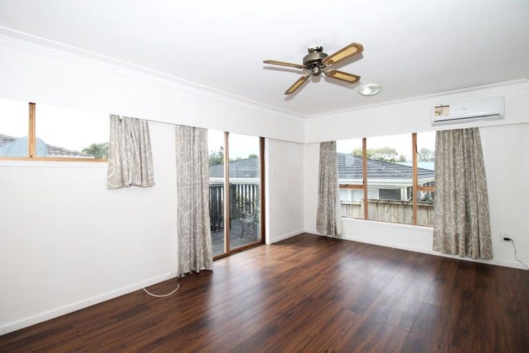 Photo of property in 2/14 Taonui Street, Rosehill, Papakura, 2113