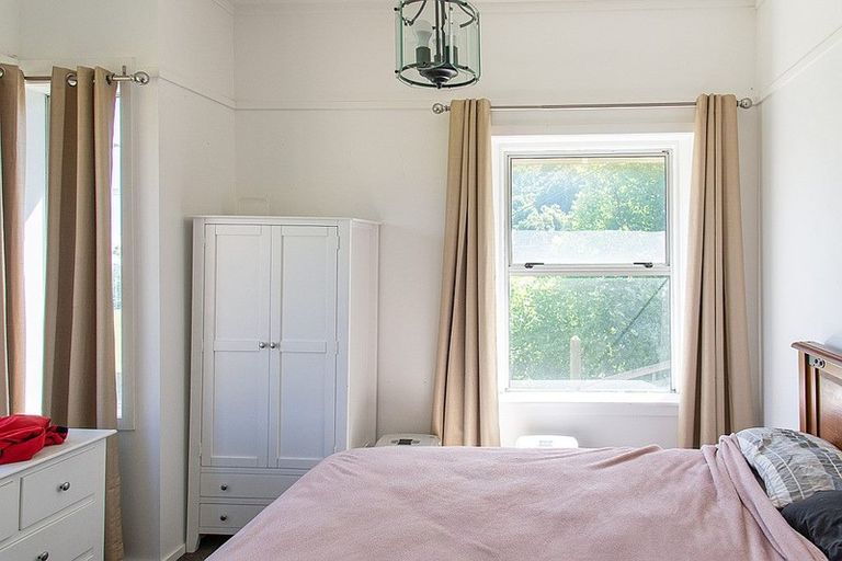 Photo of property in 159 Ravensbourne Road, Ravensbourne, Dunedin, 9022