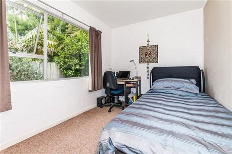 Photo of property in 1/64 Stredwick Drive, Torbay, Auckland, 0630