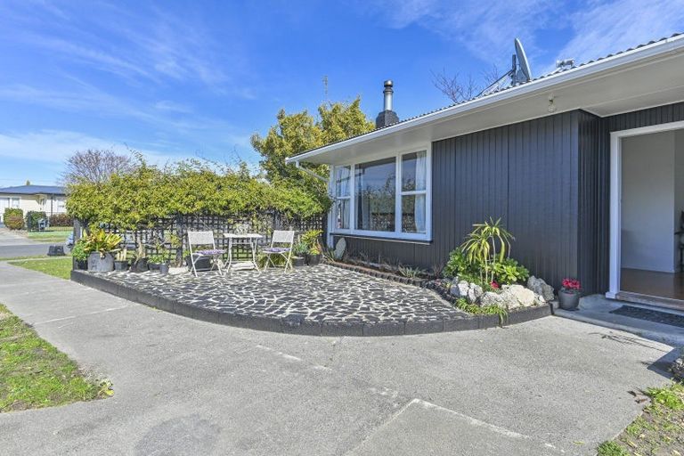 Photo of property in 2 Sefton Street, Havelock North, 4130