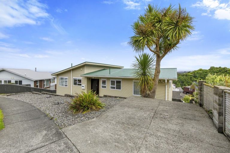 Photo of property in 42 Mulberry Street, Maungaraki, Lower Hutt, 5010
