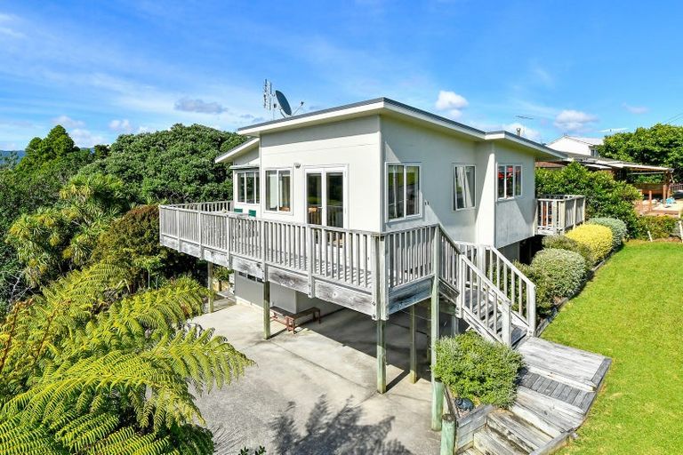 Photo of property in 88 Howard Road, Orere Point, Papakura, 2585