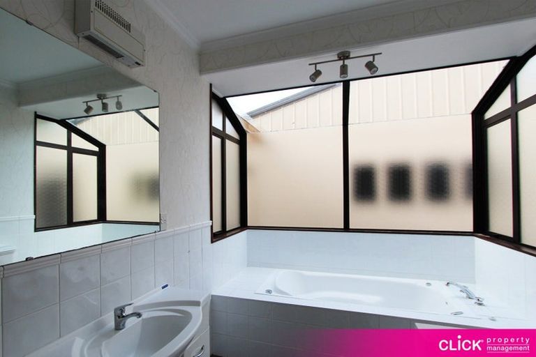 Photo of property in 10 Lot Rc, 142 Gladstone Road North, Mosgiel, 9024