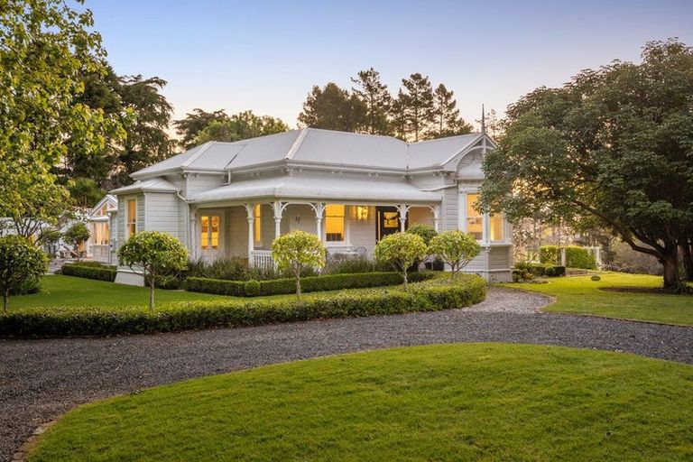 Photo of property in 392 Bawden Road, Dairy Flat, Albany, 0792