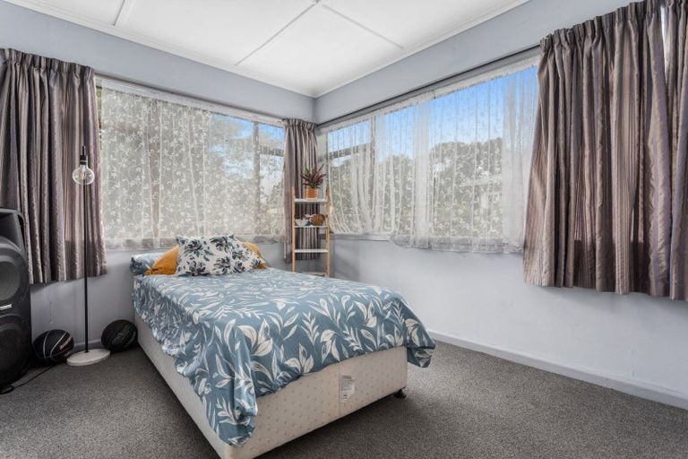 Photo of property in 1 Mckenzie Street, Taneatua, 3123