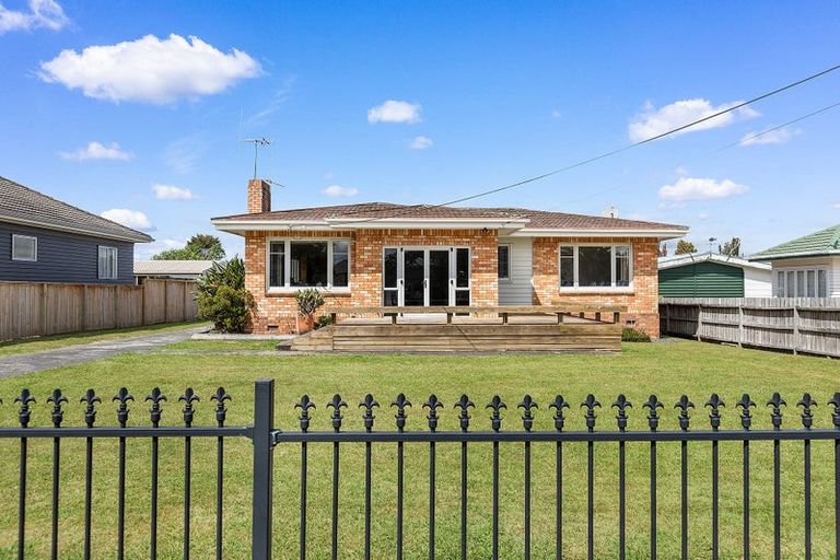 Photo of property in 26 Coronation Road, Morrinsville, 3300