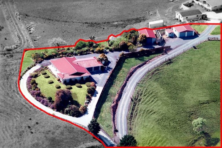 Photo of property in 381 State Highway 1, Otaika, Whangarei, 0178