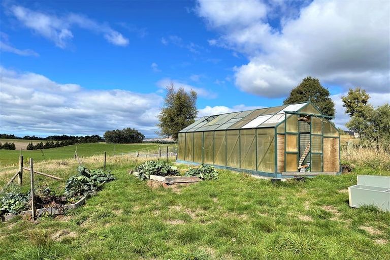 Photo of property in 180 Waiwera Station Road, Waiwera South, Clinton, 9584