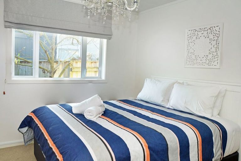 Photo of property in 25 Richmond Avenue, Richmond Heights, Taupo, 3330