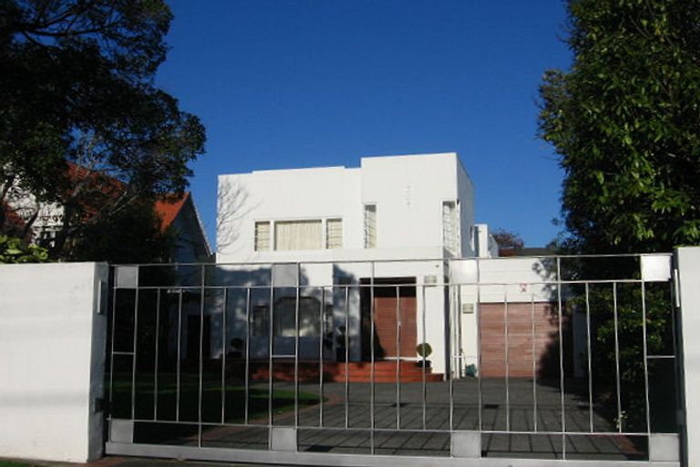 Photo of property in 8 Penrose Street, Woburn, Lower Hutt, 5010