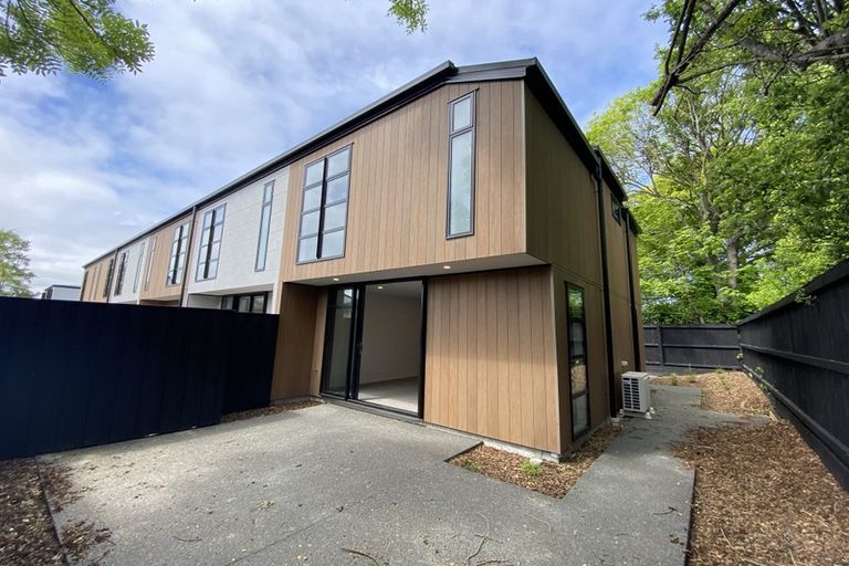 Photo of property in 8/91 Springfield Road, St Albans, Christchurch, 8014