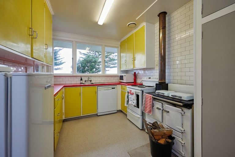 Photo of property in 1 Brighton Street, Kaikoura, 7300