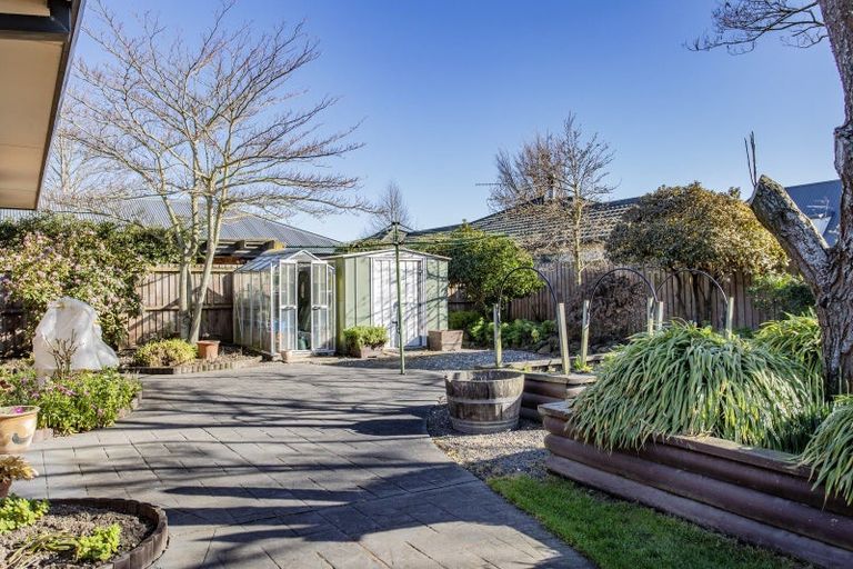 Photo of property in 37 Woodglen Drive, Woodend, 7610