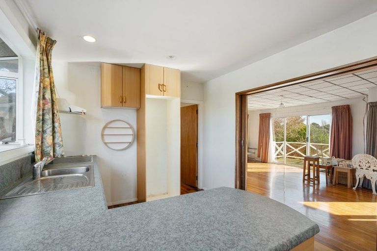 Photo of property in 12 Kahu Road, Otaihanga, Paraparaumu, 5036