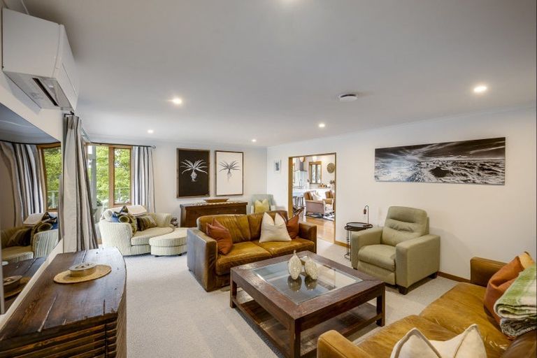 Photo of property in 17 Collison Terrace, Haumoana, 4102