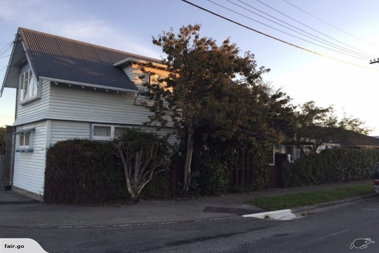 Photo of property in 35 Longfellow Street, Sydenham, Christchurch, 8023