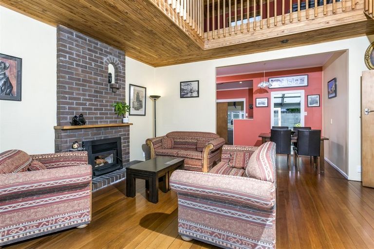 Photo of property in 3/92 Verbena Road, Birkdale, Auckland, 0626