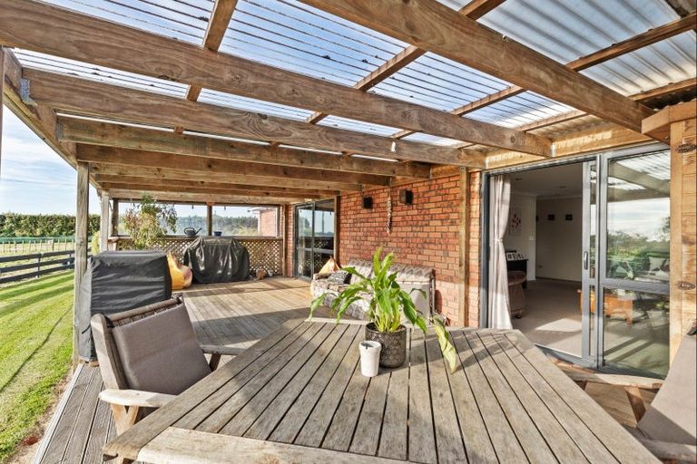 Photo of property in 567 Smart Road, Hillsborough, New Plymouth, 4372