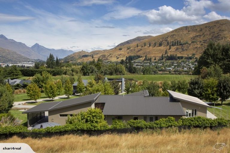 Photo of property in 44 Springbank Grove, Lower Shotover, Queenstown, 9371